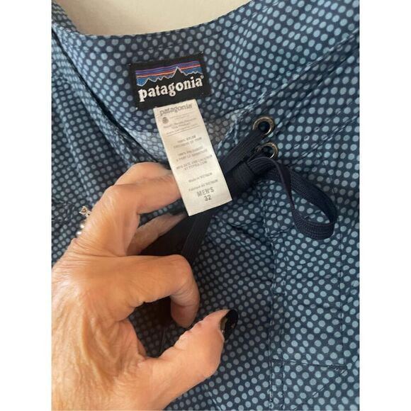 PATAGONIA MEN'S NICE! WAVEFARER POLKA DOT BLUE SWIM TRUNKS BEACH BOARD SHORTS*ME - Picture 3 of 3